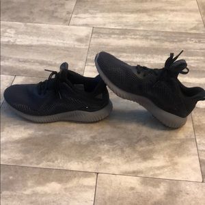 ADIDAS WOMENS ALPHABOUNCE